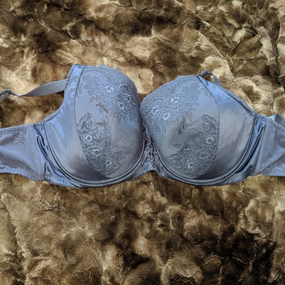 Purple lace bra - Picture 1 of 7